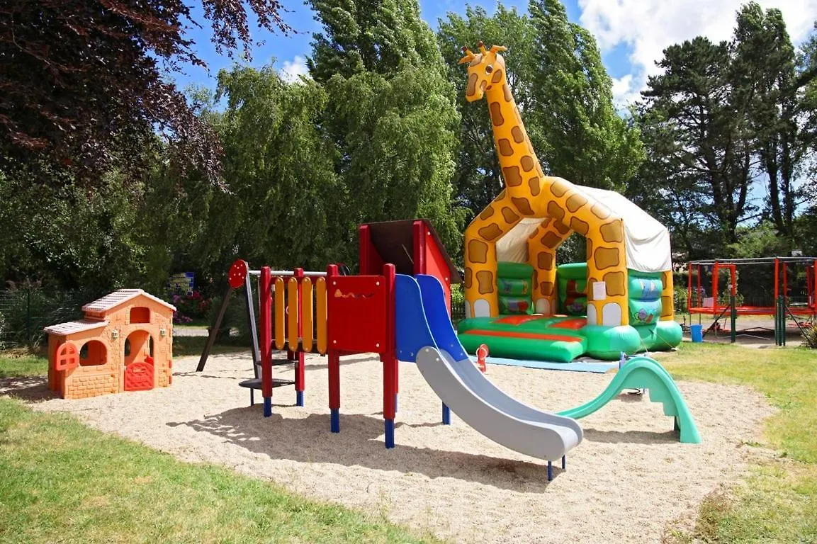 Camping De La Plage Benodet - 400 Metres De La Plage